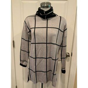 Curio Anthropologie Gray & Black Geometric Window Pane Turtleneck Sweater Size M